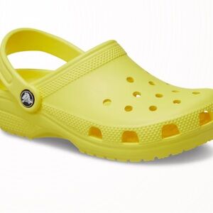 CROCS Yellow Water Shoes with Ventilation and Non-Slip Sole